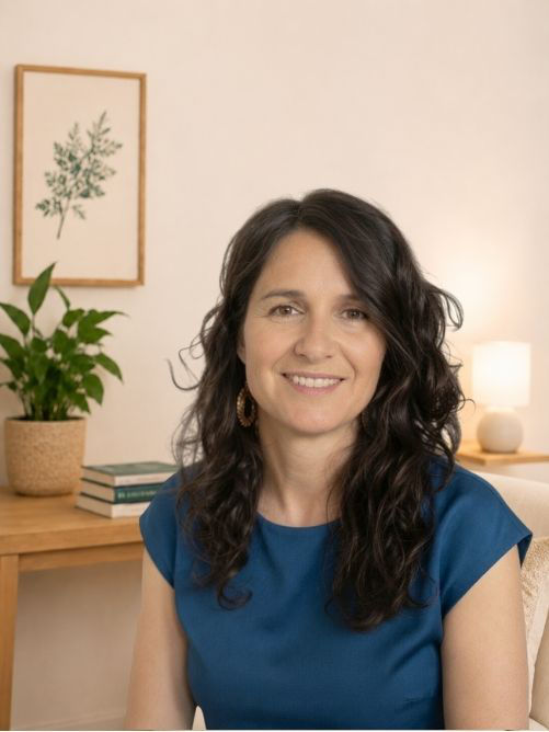 laura-raya-tena-consulta Psicòloga Laura Raya Tena a la consulta de sabadell